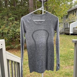 Lululemon Swiftly long sleeve